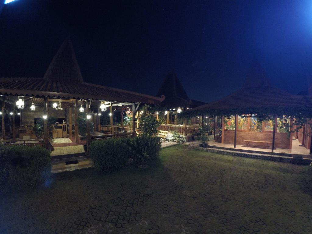 Joglo Ayem Tentrem Tempelanlage Tempelanlage Prambanan Exterior foto